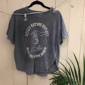 Reset Refine Reflect Side Slit Graphic Tee